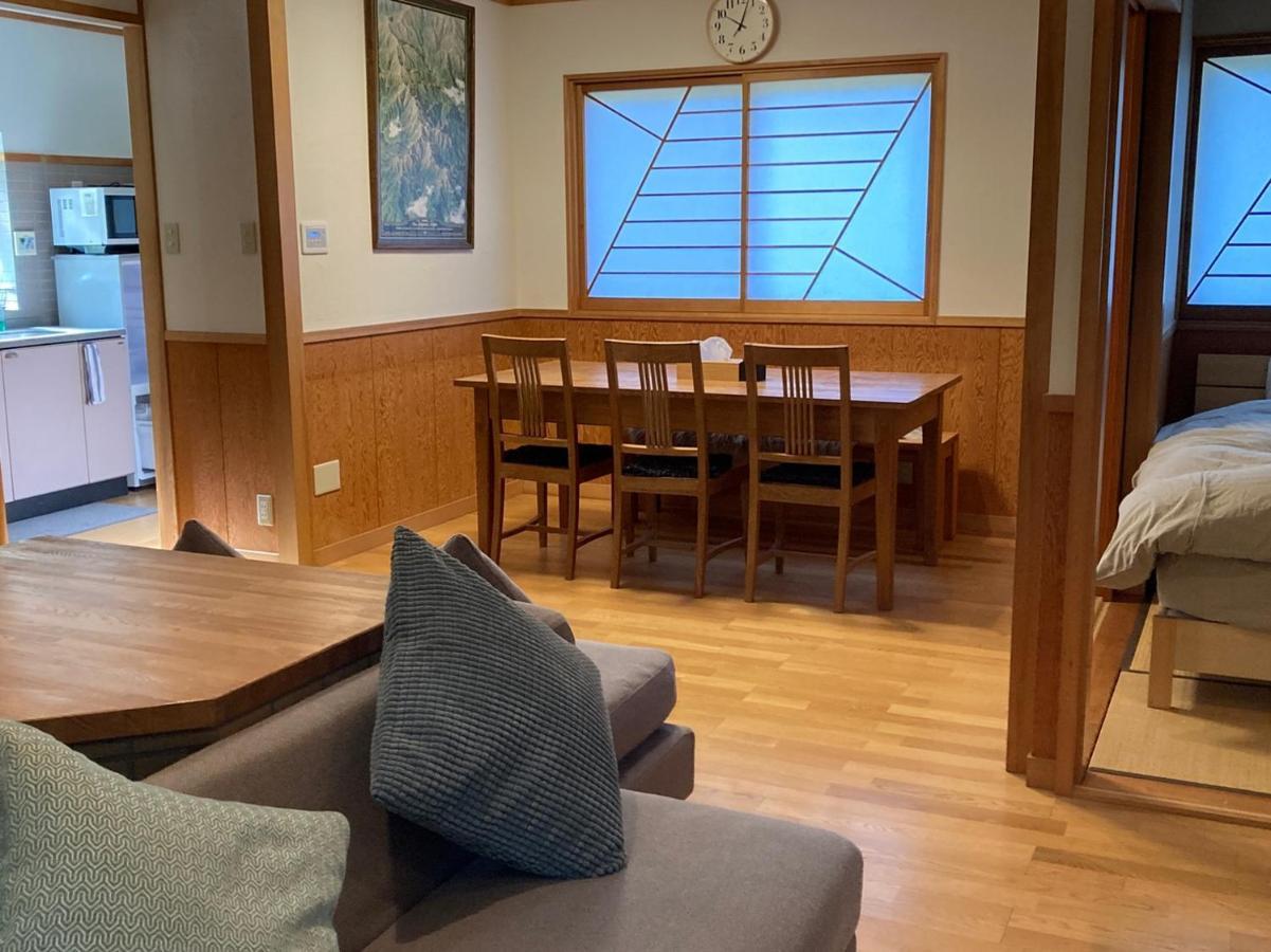 Shirokuma Lodge Hakuba Bagian luar foto